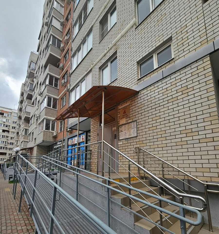 квартира г Краснодар ул Командорская 5/1 фото 17