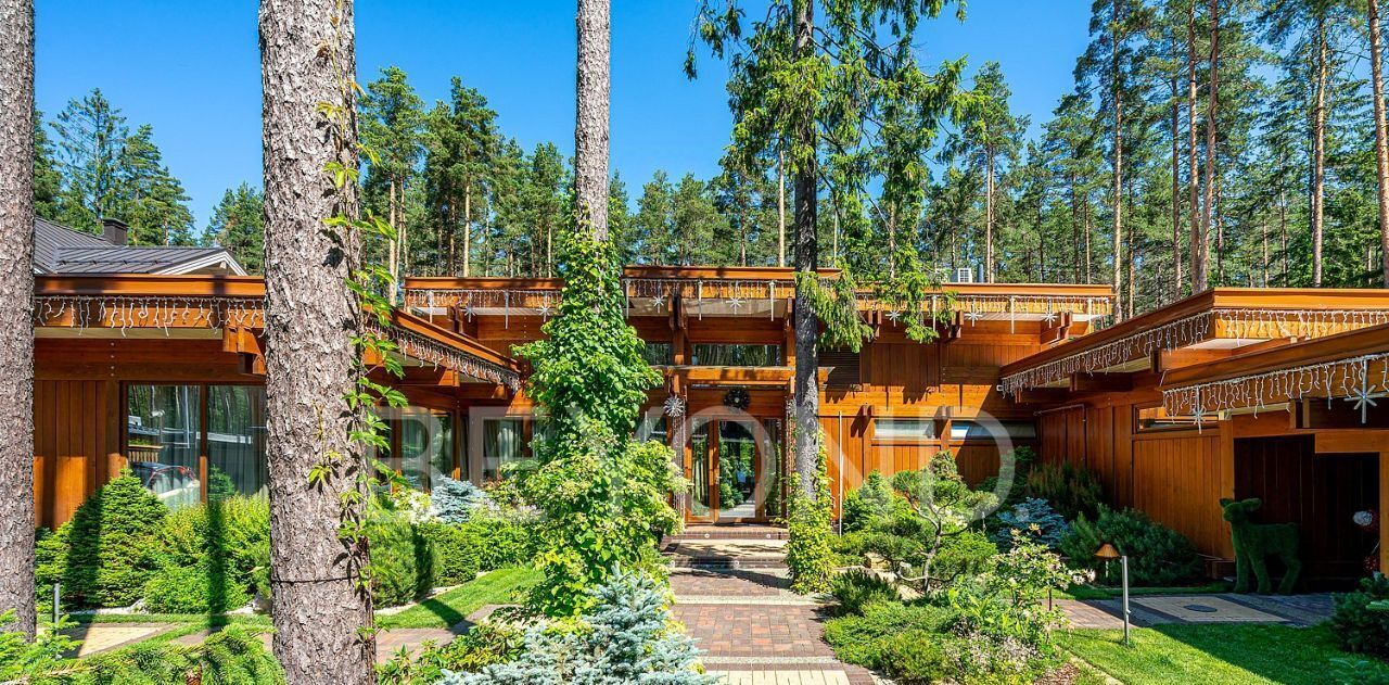 дом г Зеленогорск Курортный ул Курортная 13с/1 24к фото 1