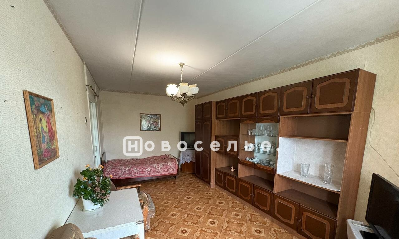 квартира г Рязань р-н Московский ул Юбилейная 3 фото 1