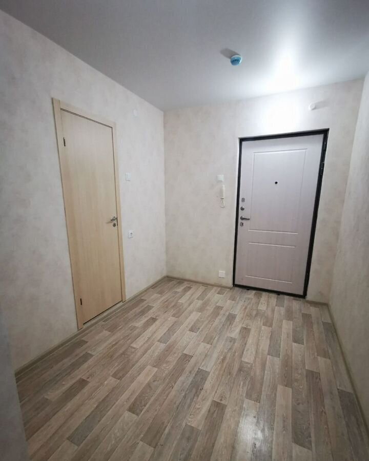 квартира г Красноярск р-н Советский ул Спандаряна 1б фото 6