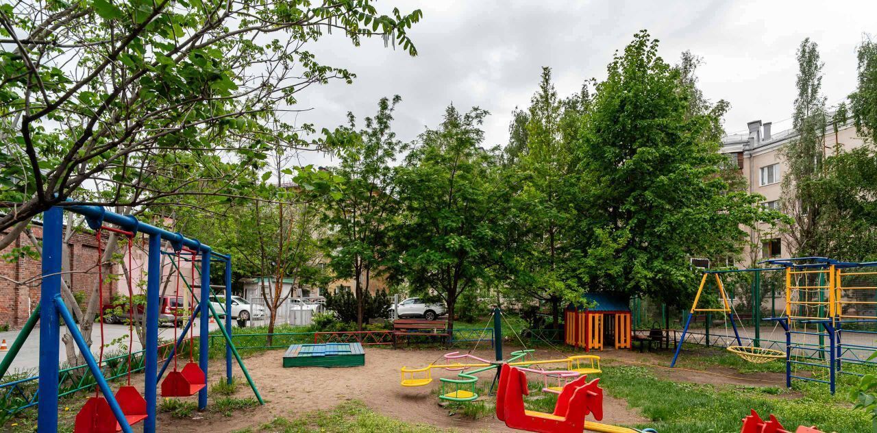 квартира г Омск р-н Центральный ул Ивана Алексеева 8 фото 22