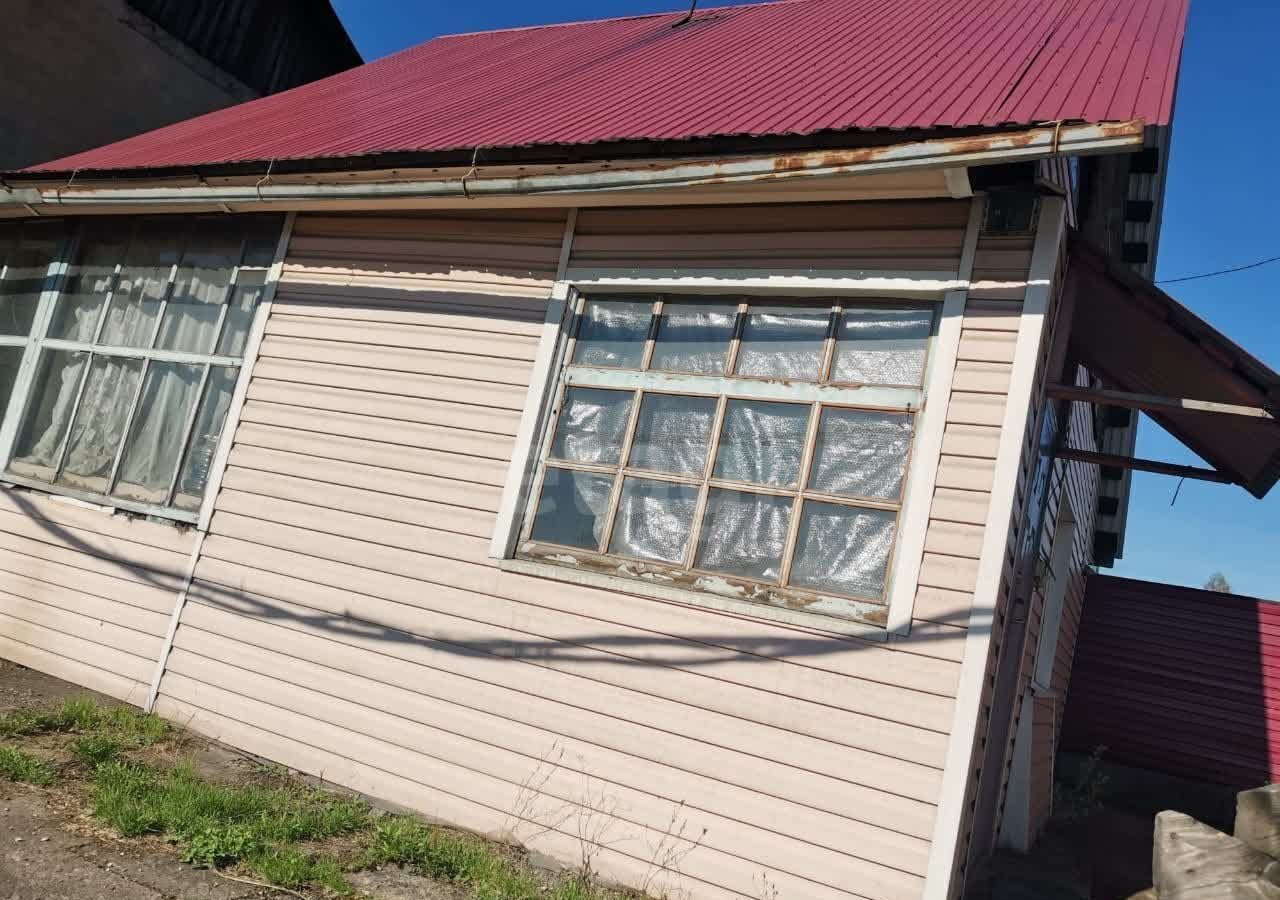дом г Междуреченск поселок Чебалсу Кемеровская обл. — Кузбасс фото 1