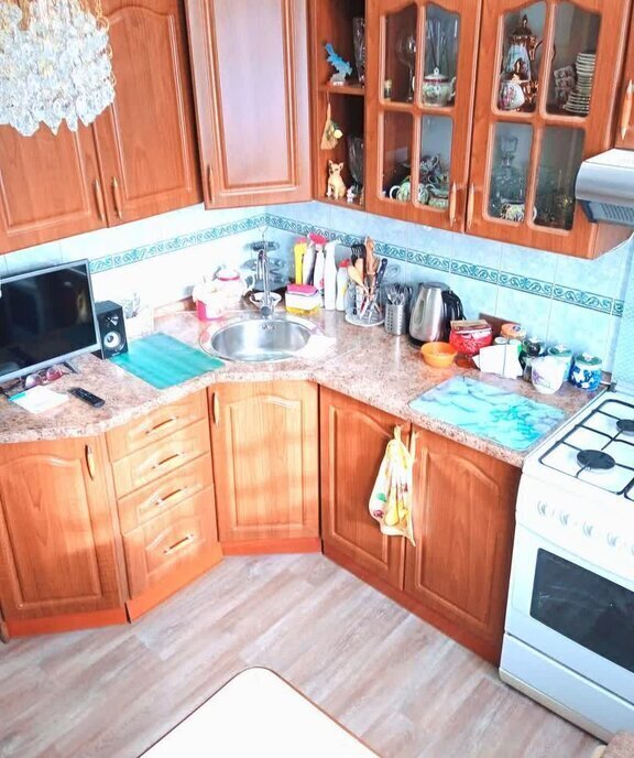 квартира г Ангарск мкр 17а 24 фото 2