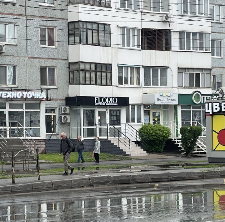 свободного назначения г Омск р-н Кировский ул 70 лет Октября 10 фото 2