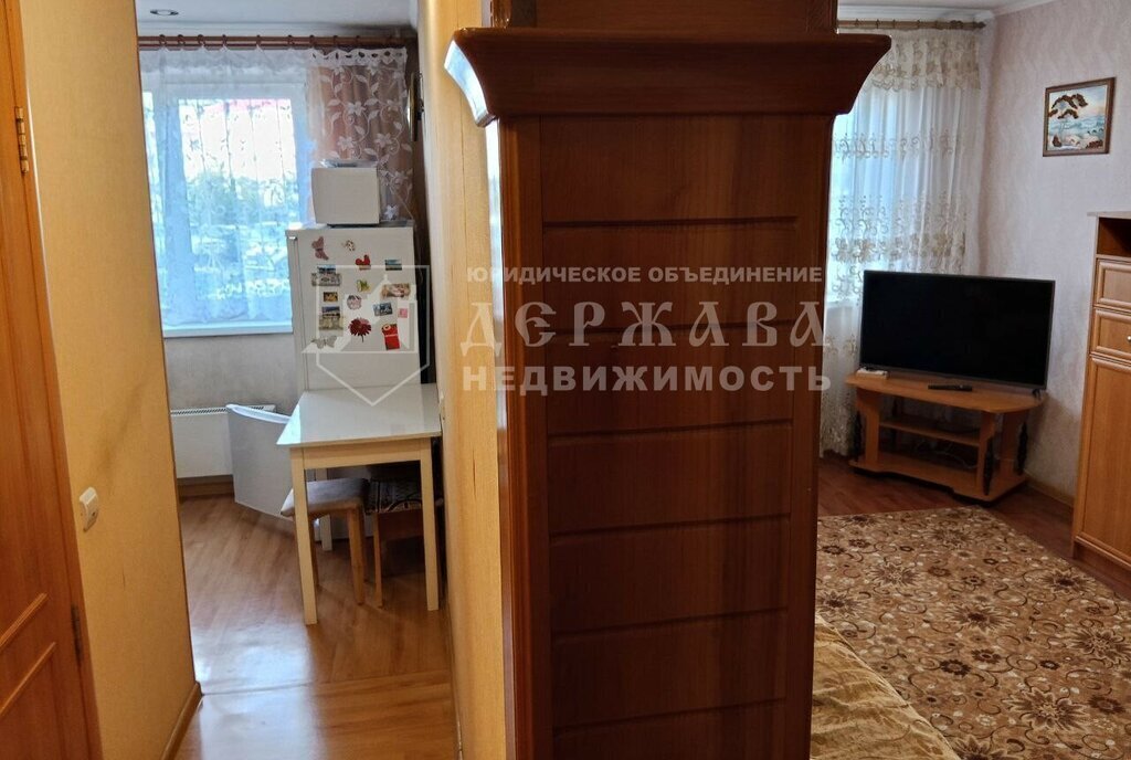квартира г Междуреченск Кузнецкая улица, 8 фото 7