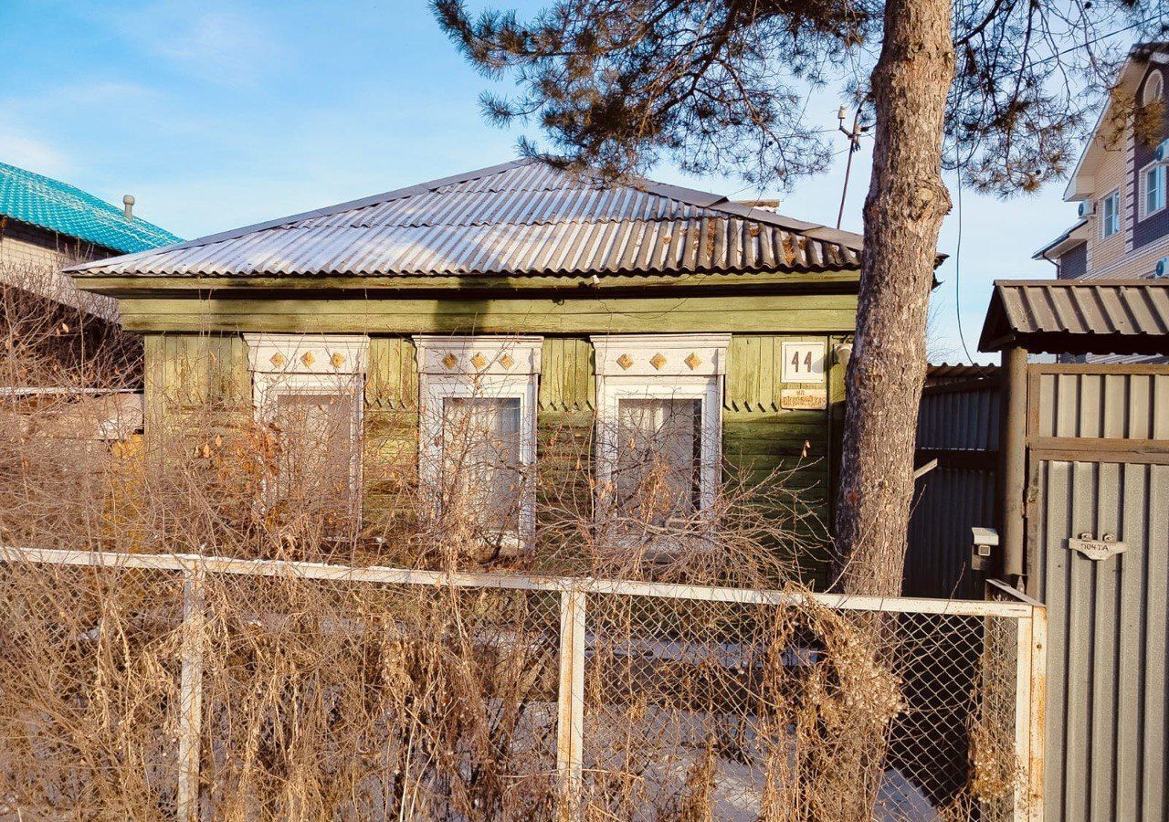 дом г Челябинск р-н Тракторозаводский Октябрьская ул., 44 фото 1