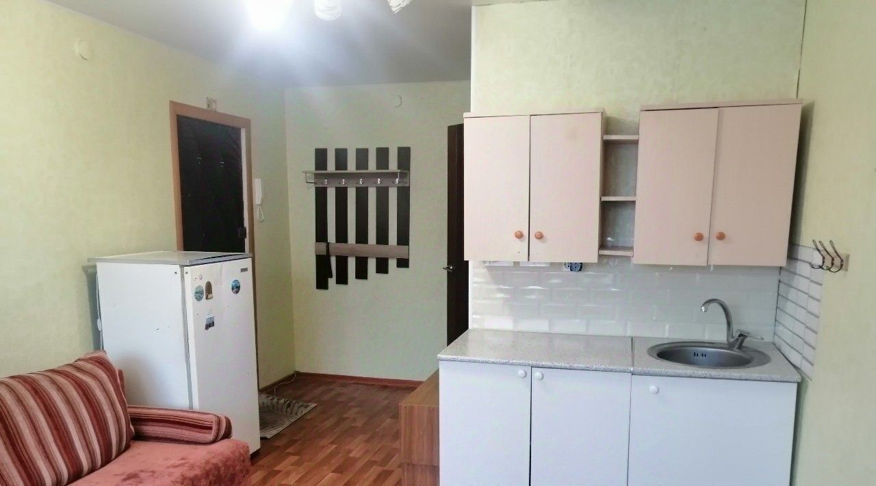 квартира г Киров р-н Октябрьский ул Чернышевского 8 фото 2