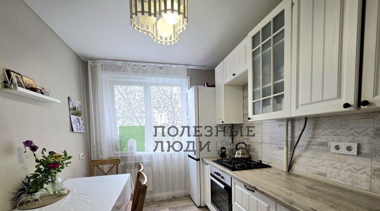 квартира г Астрахань р-н Советский ул Звездная 51к/1 фото 3