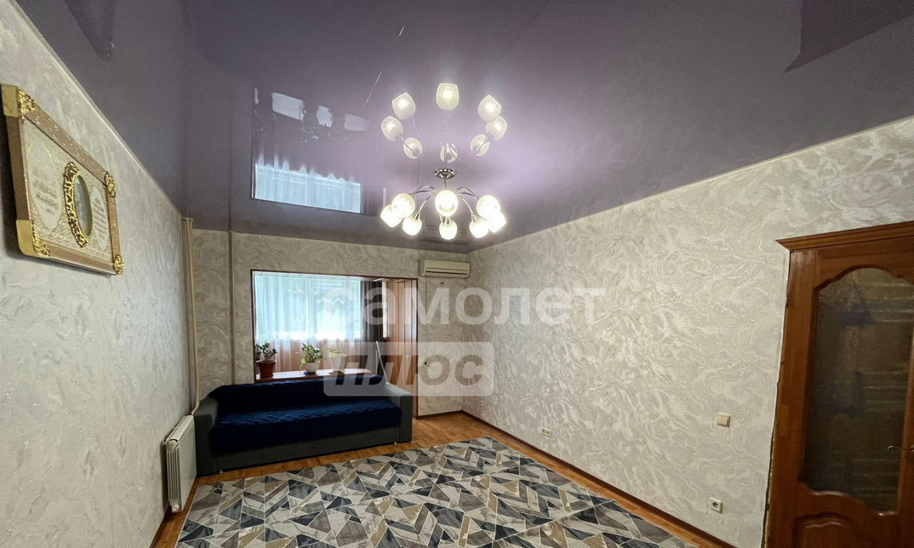 квартира г Астрахань р-н Кировский ул Куликова 25 фото 1