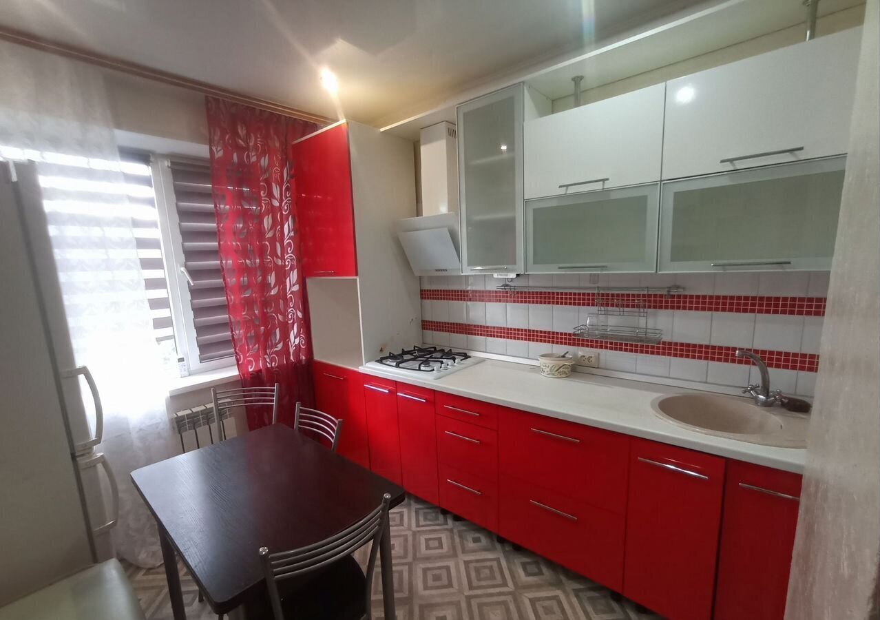 квартира г Курск р-н Центральный ул Орловская 34 фото 1