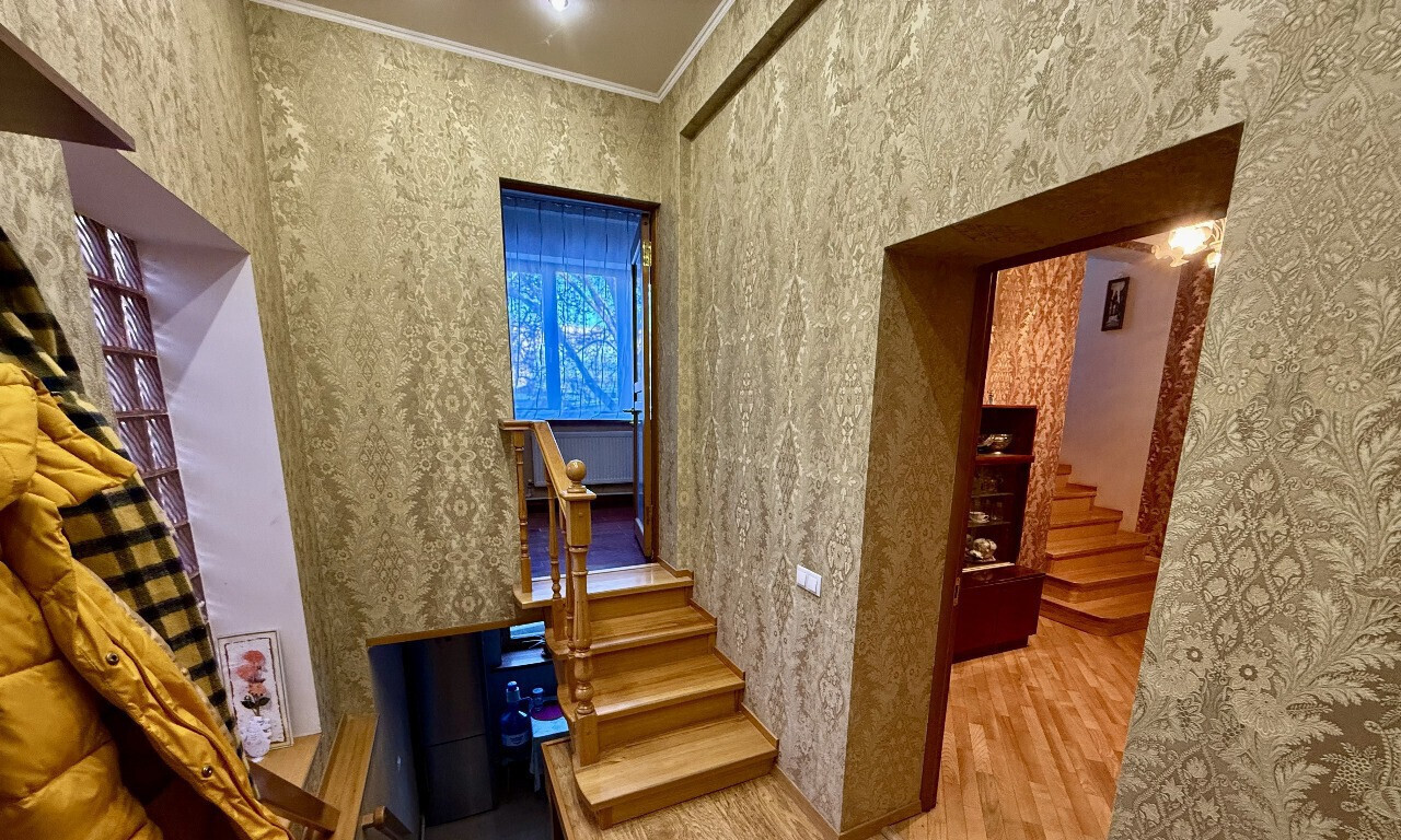 квартира г Таганрог пер Итальянский 23 фото 9