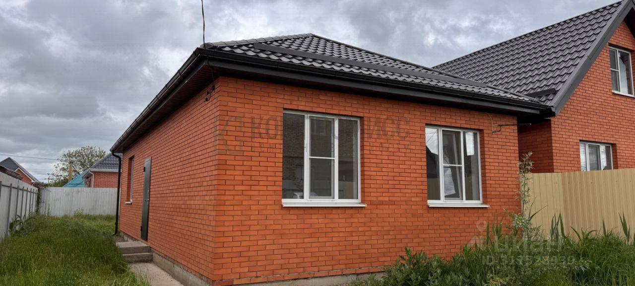 дом г Краснодар р-н Прикубанский Солнечная улица фото 1