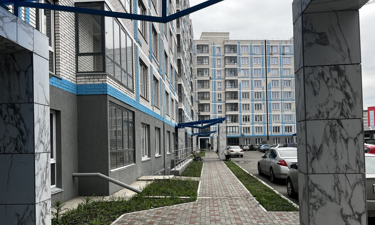 квартира г Абакан микрорайон Арбан ул Генерала Тихонова 8 м-н фото 2