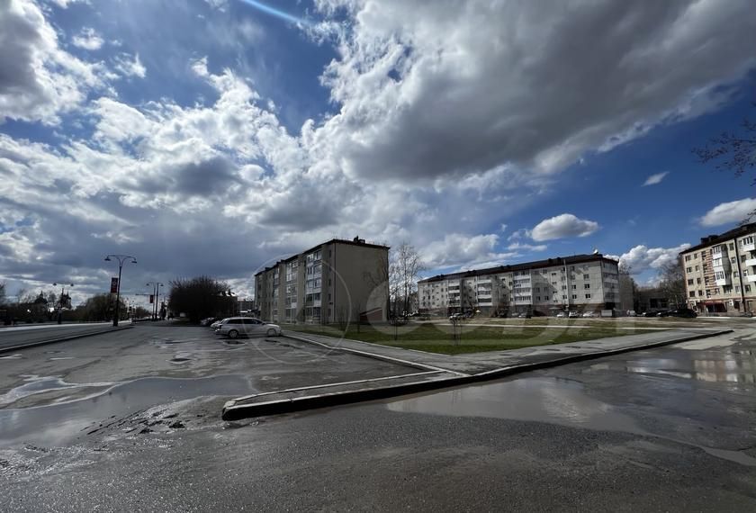 квартира г Тобольск ул Октябрьская 53 фото 6