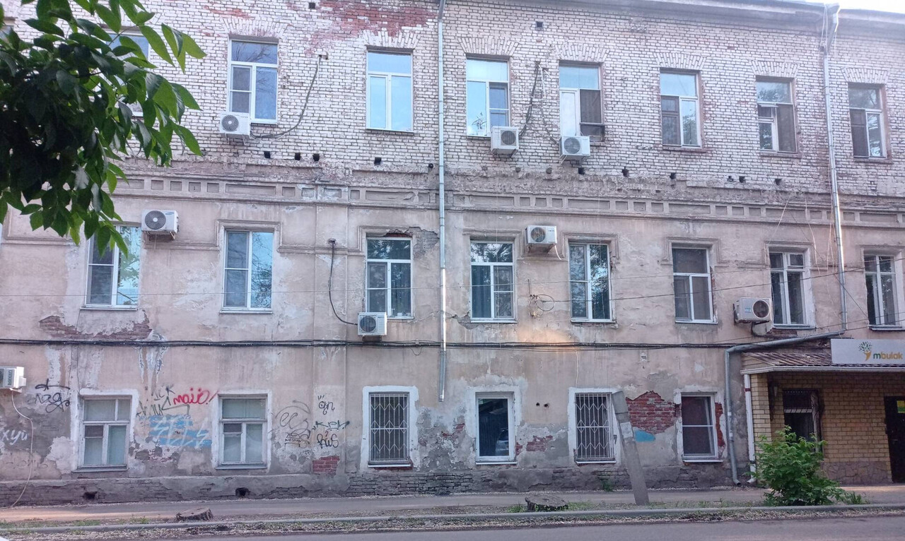 квартира г Астрахань р-н Кировский ул Раскольникова 10 фото 20