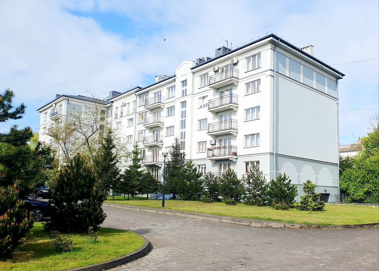 квартира г Калининград р-н Ленинградский ул А.Невского 121а фото 1