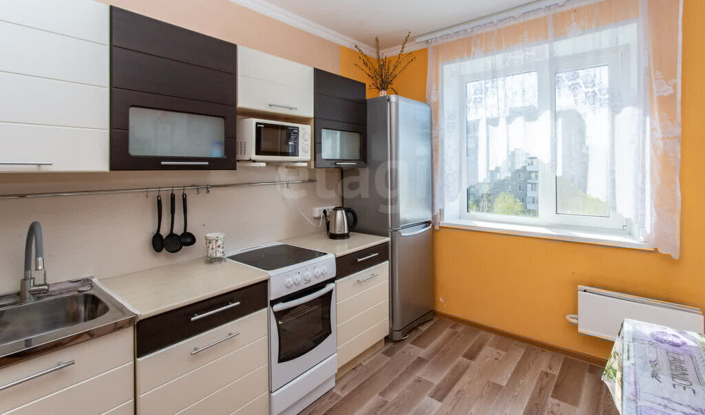 квартира г Тобольск 71, 10-й микрорайон фото 13