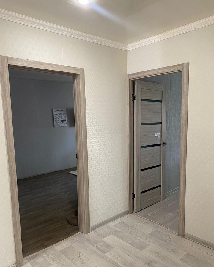 квартира г Тольятти р-н Автозаводский 10 квартал ул Дзержинского 43 фото 4