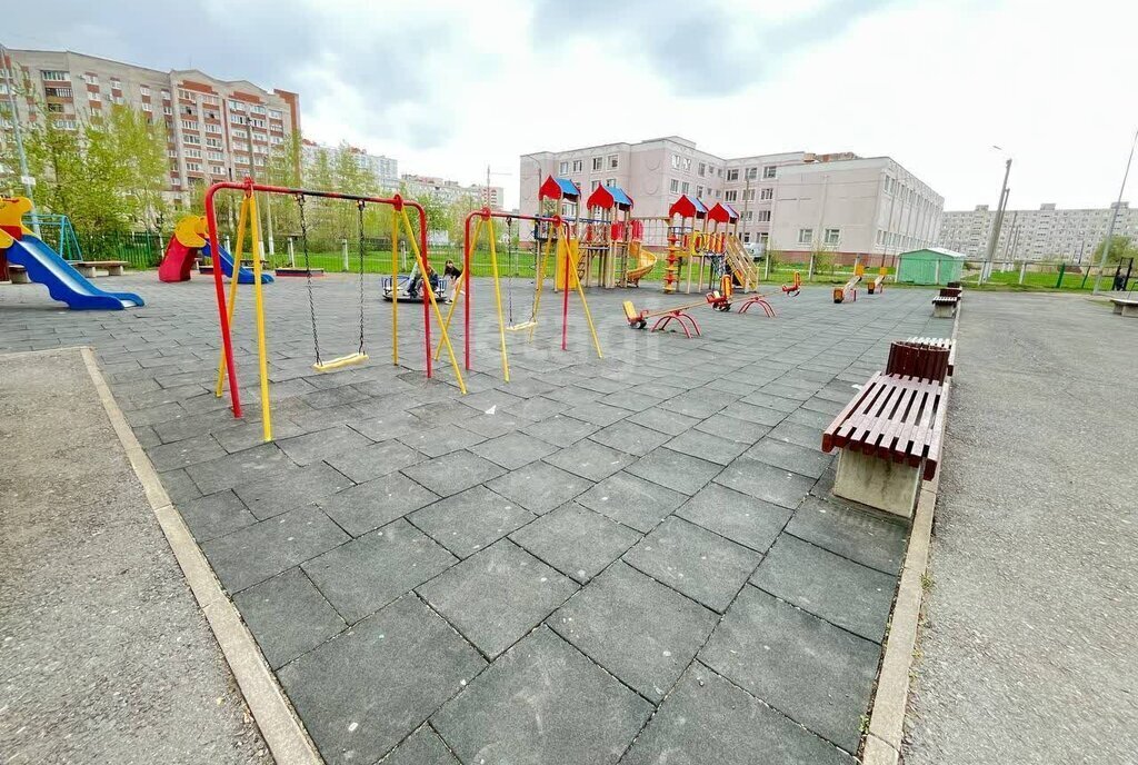 квартира г Уфа р-н Калининский улица Набережная Моторостроителей, 15 фото 7