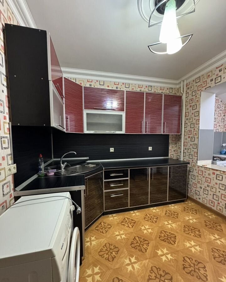 квартира г Махачкала р-н Ленинский ул Каримова 6к/3 фото 2