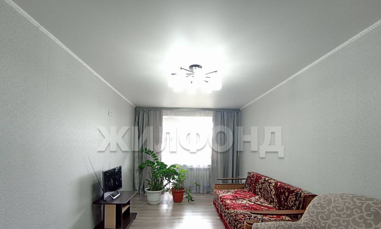 квартира г Абакан ул Хакасская 32 фото 1