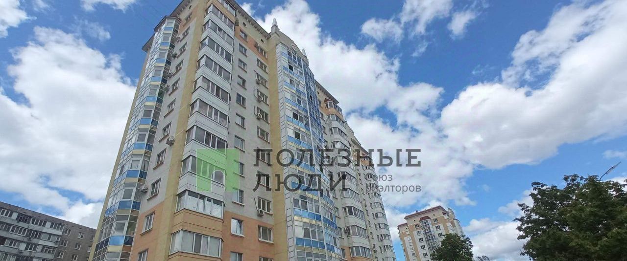 квартира г Орел р-н Советский ул Октябрьская 77 фото 1