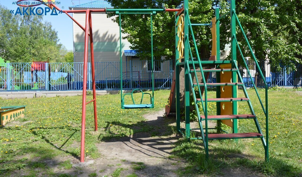 квартира г Барнаул р-н Октябрьский ул Петра Сухова 83а фото 21