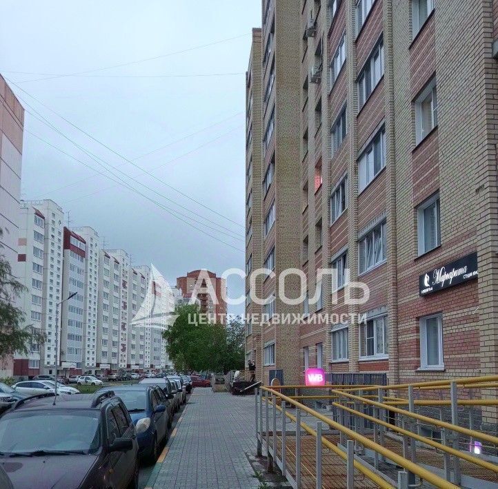 квартира г Омск р-н Октябрьский ул Харьковская 19к/2 Октябрьский АО фото 1