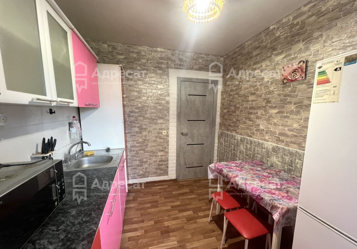 квартира г Волгоград р-н Дзержинский мкр Жилгородок ул им. Гейне 17а фото 9