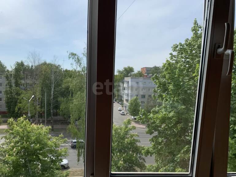 квартира г Брянск р-н Советский ул Крахмалева 13 фото 7