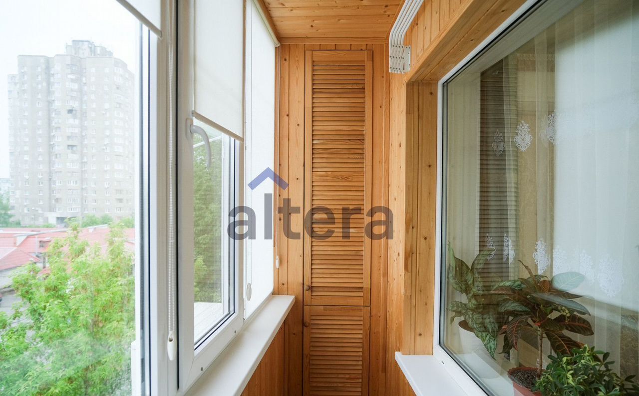 квартира г Казань р-н Ново-Савиновский ул Адоратского 31 фото 6