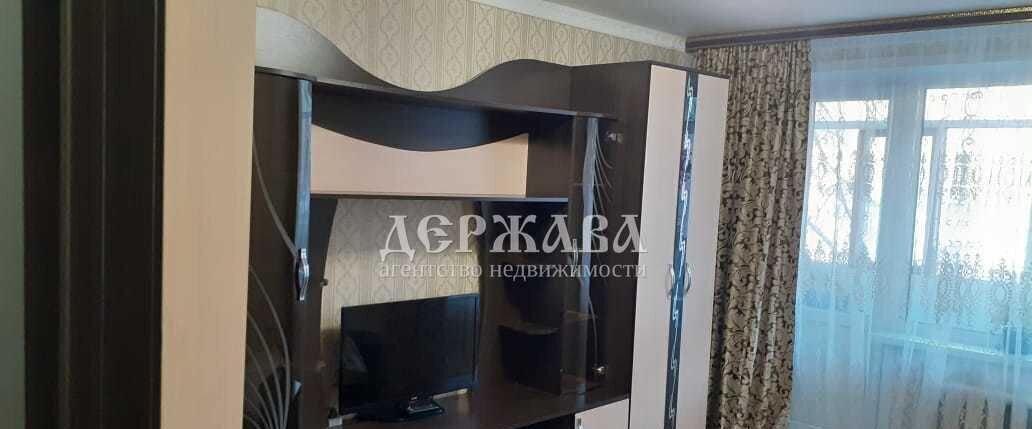 квартира г Старый Оскол мкр-н Интернациональный, 6 фото 1