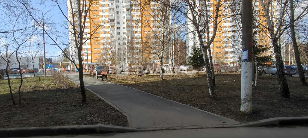 квартира г Москва метро Новохохловская ул Дмитрия Рябинкина 4к/1 обл Московская фото 3