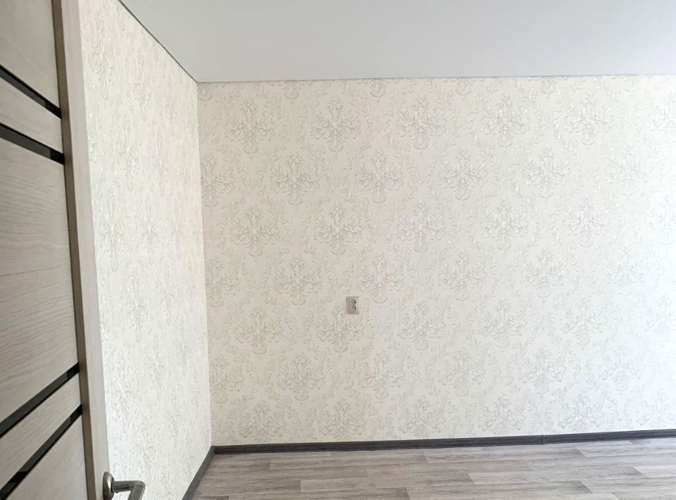 квартира г Тольятти р-н Центральный 71 квартал ул Баныкина 26 фото 2