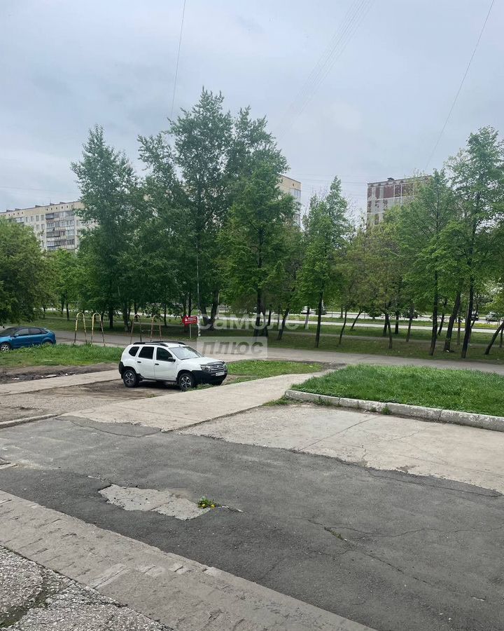 комната г Челябинск р-н Металлургический ул 50-летия ВЛКСМ 12 фото 11