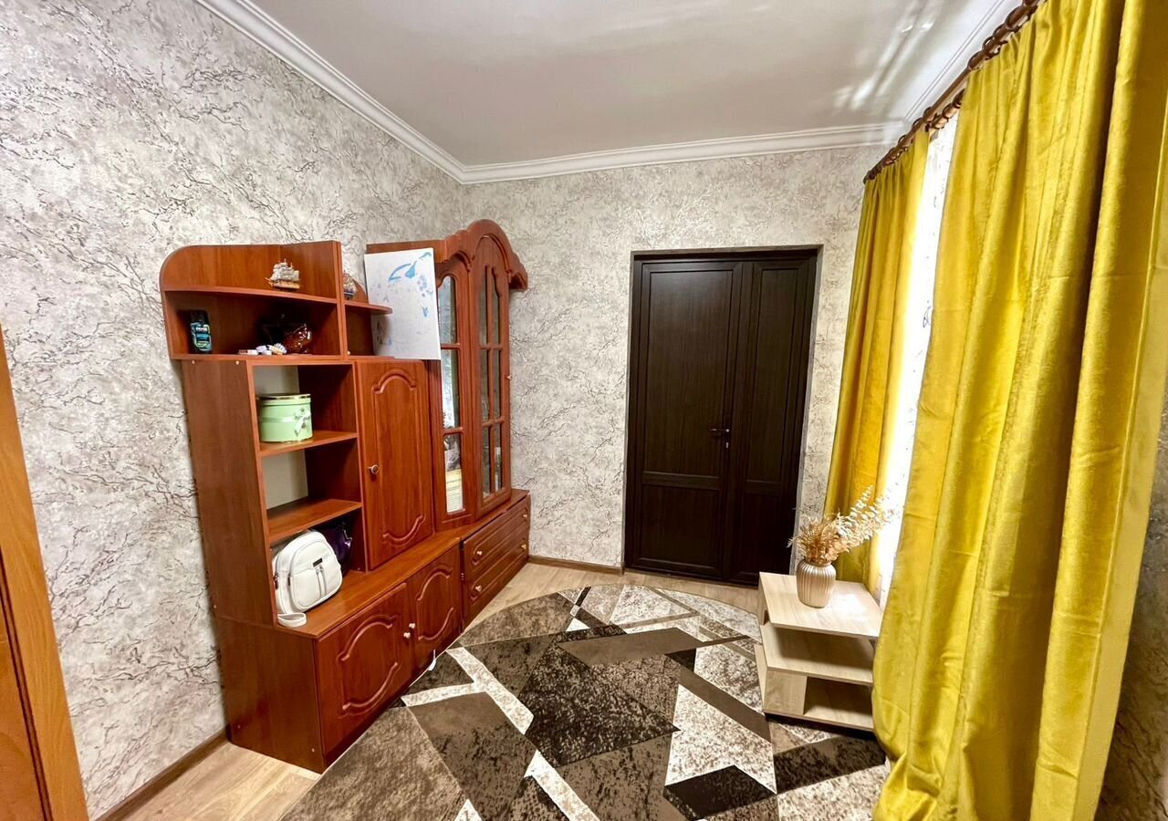 дом г Симферополь р-н Железнодорожный ул Джанкойская 110 фото 3