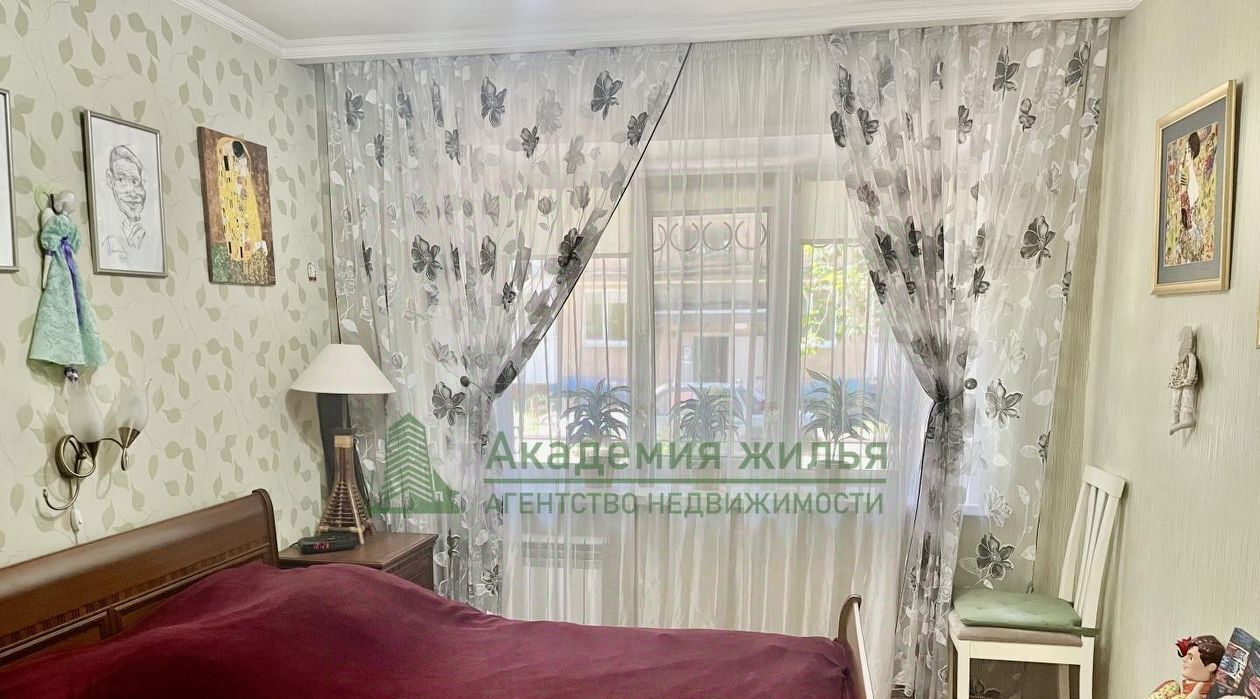 квартира г Энгельс 1-й мкр, 8 фото 5