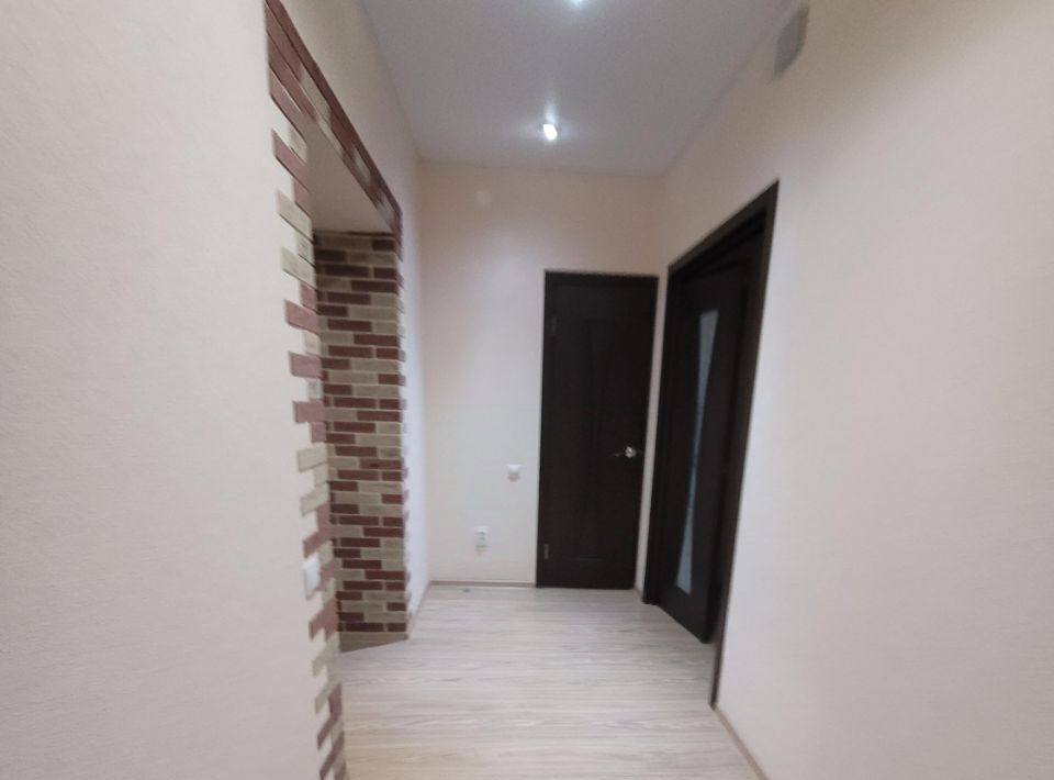 квартира г Волгоград р-н Красноармейский ул им. Фадеева 63 фото 1