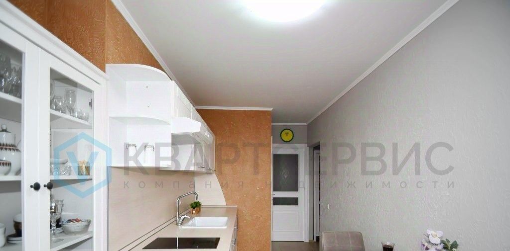квартира г Омск р-н Центральный наб Тухачевского 20 фото 4