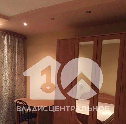 р-н Октябрьский Золотая Нива ул Стофато 13 фото