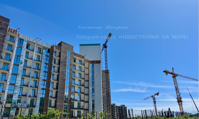 Строящийся жилой дом фото