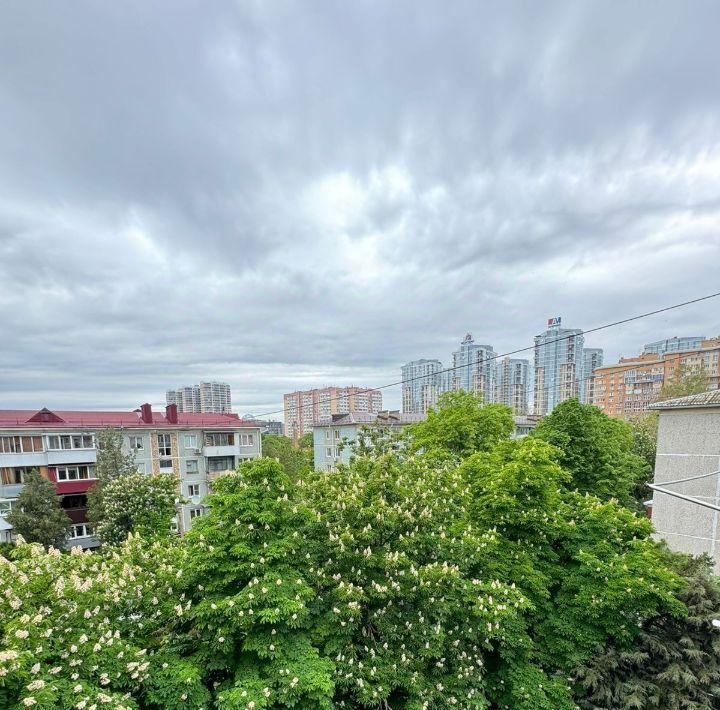 квартира г Краснодар р-н Прикубанский ул им. Герцена 188 фото 20