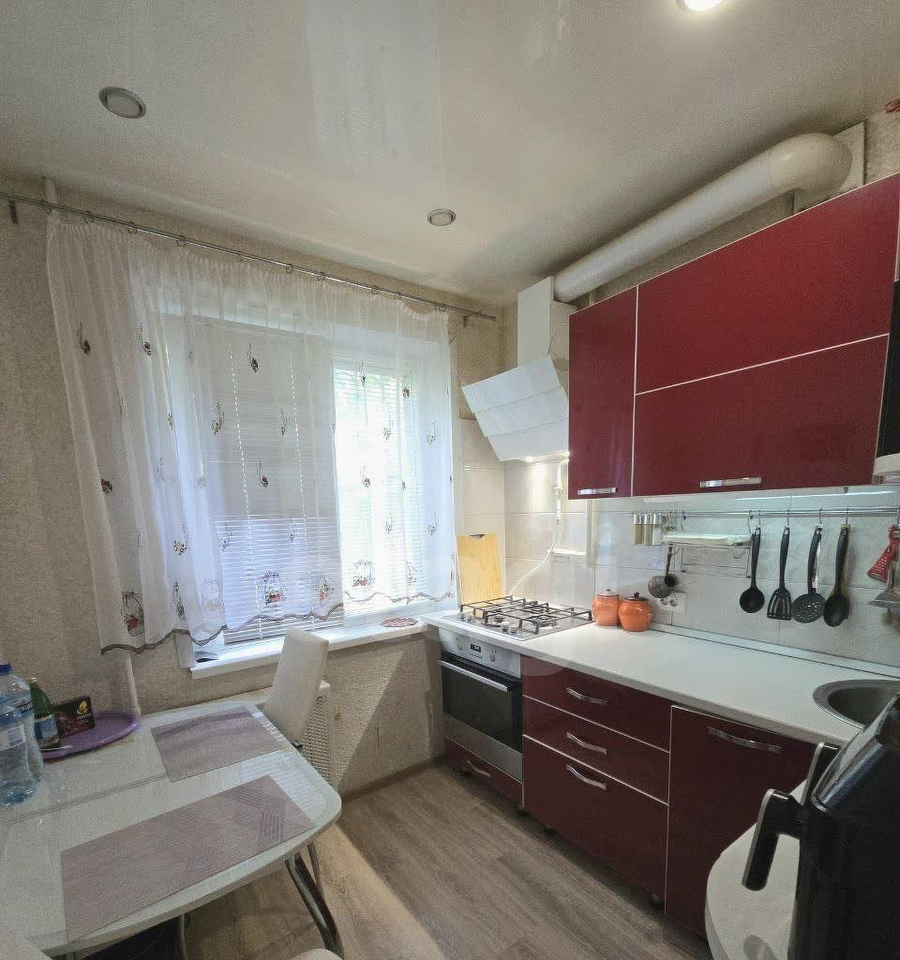 квартира г Липецк р-н Советский 13-й м-н, Максима Горького, 13/2 фото 1
