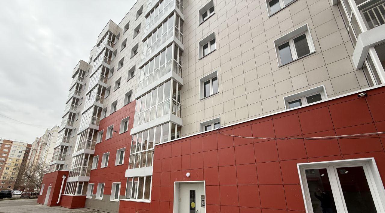 квартира г Омск р-н Кировский ул Дианова 34а фото 3