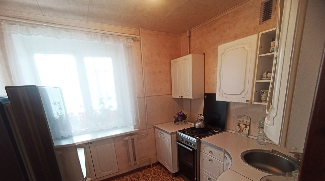 квартира г Саратов р-н Октябрьский ул им Симбирцева В.Н. 7 фото 5