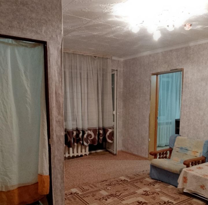 квартира г Петропавловск-Камчатский ул Тельмана 2б фото 1