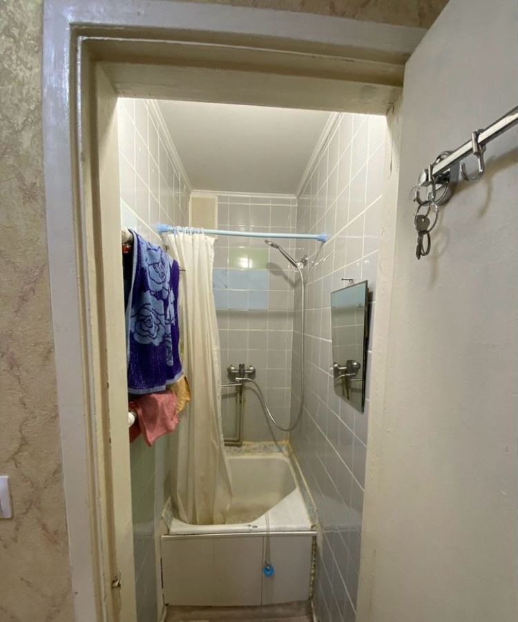 квартира г Тольятти р-н Автозаводский ул Революционная 11к/2 фото 6