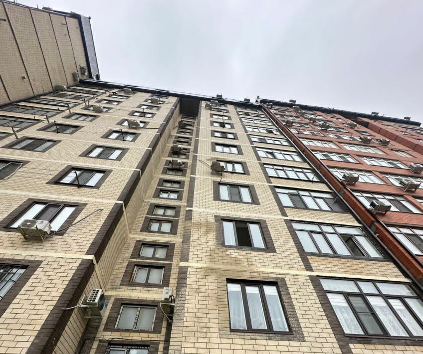 квартира г Махачкала р-н Ленинский ул Эльзы Ибрагимовой 31бк/6 фото 1