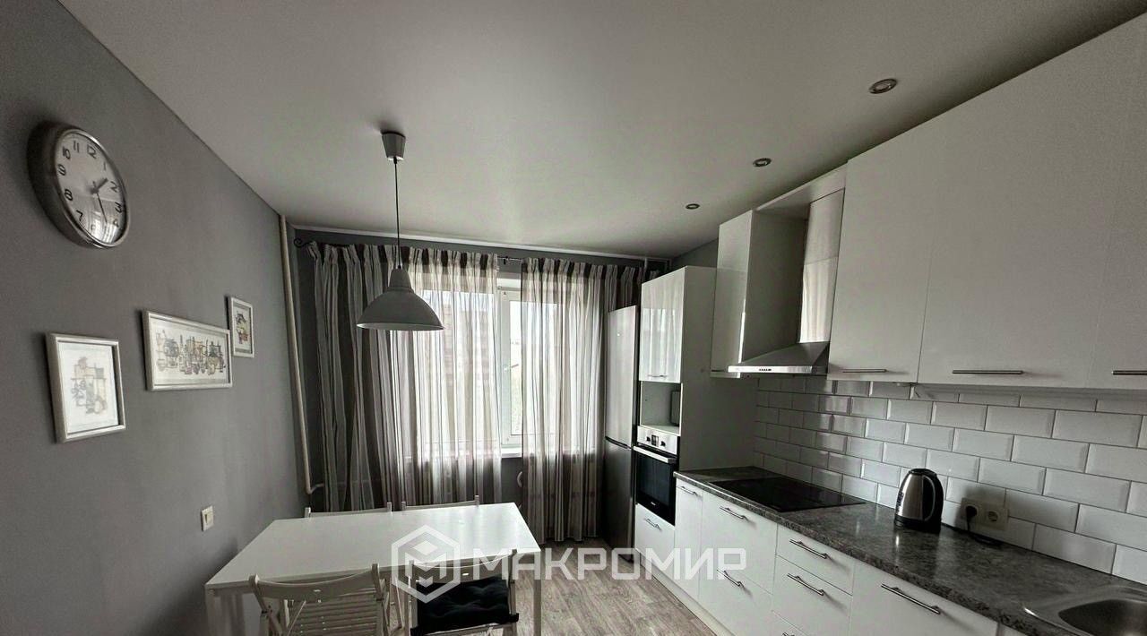 квартира г Казань метро Горки ул Хайдара Бигичева 32 фото 1