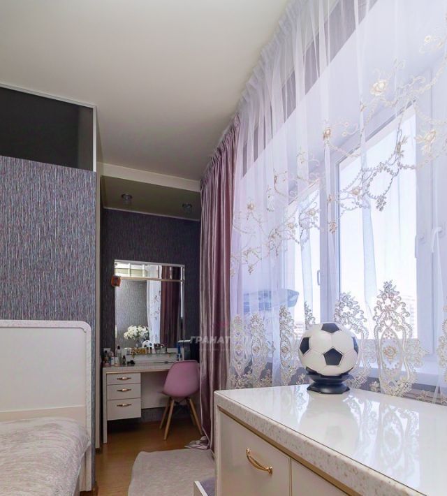 квартира г Омск р-н Октябрьский ул Масленникова 203/1 фото 17